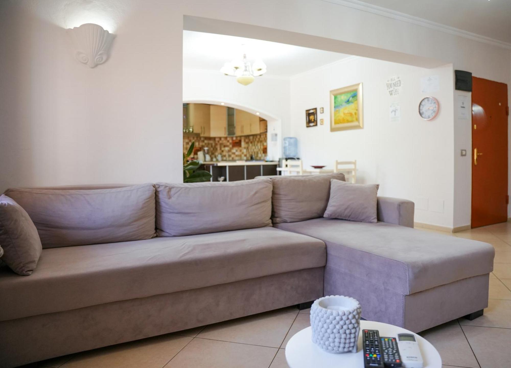 Tirana Centre Lions Gate 1 Apartment Dış mekan fotoğraf
